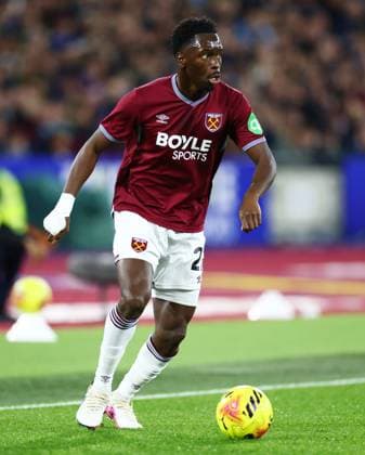 Soungoutou Magassa of West Ham United. West Ham United v AFC Bournemouth, Premier League, Football, London Stadium, London, UK - 21 Feb 2026London London Stadium United Kingdom EDITORIAL USE ONLY No use with unauthorised audio, video, data, fixture lists, club league logos or live services. Online in-match use limited to 120 images, no video emulation. No use in betting, games or single club league player publications. Copyright: xJamesxMarsh Shutterstockx 16681538ca