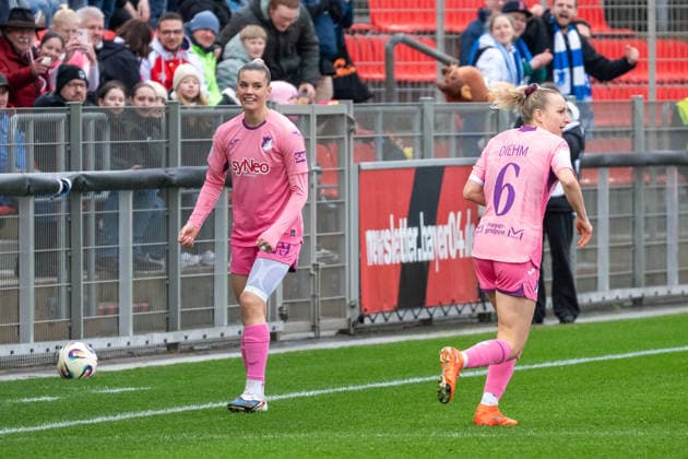 Selina Cerci TSG Hoffenheim, 29 celebrates the goal for 1 0 in front of the Hoffenheim bench Next to Vanessa Diehm TSG Hoffenheim, 06 Bayer 04 Leverkusen vs TSG 1899 Hoffenheim, Football, Womens Bundesliga, Matchday 19, Season 2025 2026, 22 02 2026 DFL DFB Regulations prohibit any use of Photographs as image sequences and or Quasivideo Bayer 04 Leverkusen vs TSG 1899 Hoffenheim , Football, Womens Bundesliga, Matchday 19, Season 2025 2026, 22 02 2026 Leverkusen Copyright: xEibner-Pressefoto ThomasxHaeslerx EP_THR