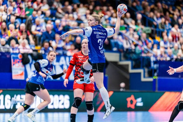 Alexia Hauf HSG Blomberg Lippe, 31 in goal throw GER, HSG Blomberg Lippe GER vs MOL Esztergom HUN , Handball, EHF European League Women, Group Phase, 22 02 2026 GER, HSG Blomberg Lippe GER vs MOL Esztergom HUN , Handball, EHF European League Women, Group Phase, 22 02 2026 Lemgo Copyright: xEibner-Pressefoto JanxRollingerx EP_JSK