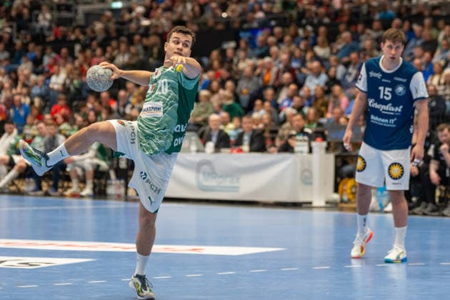 Tim Freihoefer Fuechse Berlin, 20 converts a seven-meter penalty Bergischer HC 06 vs Fuechse Berlin, Handball, DAIKIN Handballbundesliga, 22 Matchday, Season 2025 2026, 22 02 2026 Bergischer HC 06 vs Fuechse Berlin, Handball, DAIKIN Handballbundesliga, 22 Matchday, Season 2025 2026, 22 02 2026 Duesseldorf Copyright: xEibner-Pressefoto ThomasxHaeslerx EP_THR