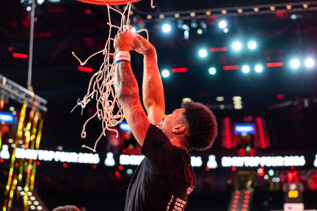 GER, BMW Top Four, Basketball BBL Pokal, Final, BMA365 Bamberg Baskets ALBA Berlin 22 02 2026, SAP Garden, Munich, GER, BMW Top Four, Basketball BBL Pokal, Final, BMA365 Bamberg Baskets ALBA Berlin Ibi Watson BMA365 Bamberg Baskets, 2 cuts the net Photo Alexander Trienitz Munich SAP Garden Bayern Germany