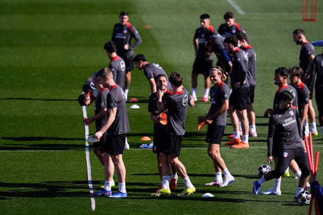 February 23, 2026, Majadahonda, Madrid, Spain: Alexander Sorloth, Jorge Resurreccion Koke, Marcos Llorente and Robin Le Normand during the training day of Atletico de Madrid ahead the UEFA Champions League 2025 26 KO play-offs Second Leg match against Club Brugge KV at Ciudad Deportiva Wanda Atletico de Madrid on February 23, 2026, in Majadahonda, Madrid, Spain. Atletico De Madrid Training Session And press conference, PK, Pressekonferenz - UEFA Champions League 2025 26 KO Play-Offs Second Leg - ZUMAa181 20260223_zaa_a181_008 Copyright: xDennisxAgyemanx