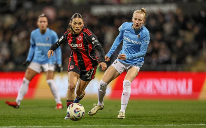 GER, Frankfurt, Eintracht Frankfurt vs SC Freiburg, Google Pixel Bundesliga, Football, DFB, Season 2025 2026, Stadion am Brentanobad, 19 Matchday in picture f l Ereleta Memeti Eintracht Frankfurt Women 27 , Meret Felde SC Freiburg Women 4 DFB DFL REGULATIONS PROHIBIT ANY USE OF PHOTOGRAPHS AS IMAGE SEQUENCES AND OR QUASI VIDEO, 23 02 2026 Copyright: HMBxMedia HendrikxHamelau