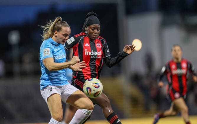 GER, Frankfurt, Eintracht Frankfurt vs SC Freiburg, Google Pixel Bundesliga, Football, DFB, Season 2025 2026, Stadion am Brentanobad, 19 Matchday in the picture from l Lisa Karl SC Freiburg Women 2 , Nicole Anyomi Eintracht Frankfurt Women 19 , Duel DFB DFL REGULATIONS PROHIBIT ANY USE OF PHOTOGRAPHS AS IMAGE SEQUENCES AND OR QUASI VIDEO, 23 02 2026 Copyright: HMBxMedia HendrikxHamelau