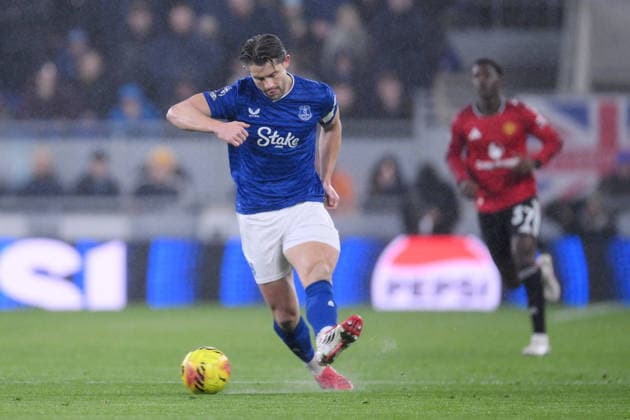James Tarkowski of Everton - Everton v Manchester United, ManU Premier League, Hill Dickinson Stadium, Liverpool, UK, Football - 23rd February 2026 Everton v Manchester United, Premier League, Football, Hill Dickinson Stadium, Liverpool, UK - 23 Feb 2026Liverpool Hill Dickinson Stadium United Kingdom EDITORIAL USE ONLY No use with unauthorised audio, video, data, fixture lists, club league logos or live services. Online in-match use limited to 120 images, no video emulation. No use in betting, games or single club league player publications. Copyright: xMDI Shutterstockx 16687971bp