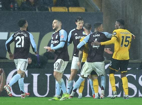 Pau Torres of Aston Villa argues with Adam Armstrong of Wolverhampton Wanderers Wolverhampton Wanderers v Aston Villa, Premier League, Football, Molineux, Wolverhampton, UK - 27 Feb 2026Wolverhampton Molineux United Kingdom EDITORIAL USE ONLY No use with unauthorised audio, video, data, fixture lists, club league logos or live services. Online in-match use limited to 120 images, no video emulation. No use in betting, games or single club league player publications. Copyright: xMichaelxZemanek Shutterstockx 16701657n