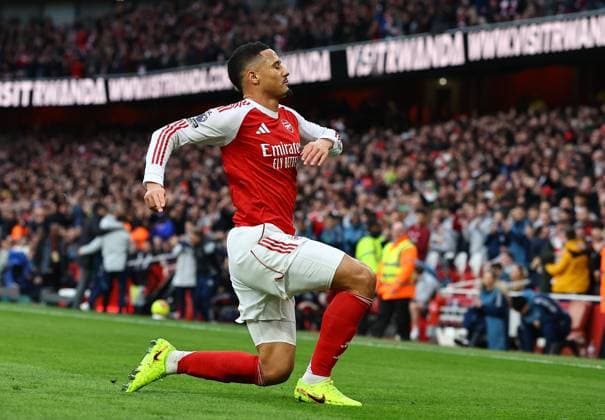 William Saliba of Arsenal celebrates scoring the opening goal Arsenal v Chelsea, Premier League, Football, Emirates Stadium, London, UK - 01 Mar 2026London Emirates Stadium United Kingdom EDITORIAL USE ONLY No use with unauthorised audio, video, data, fixture lists, club league logos or live services. Online in-match use limited to 120 images, no video emulation. No use in betting, games or single club league player publications. Copyright: xMichaelxZemanek Shutterstockx 16708844r
