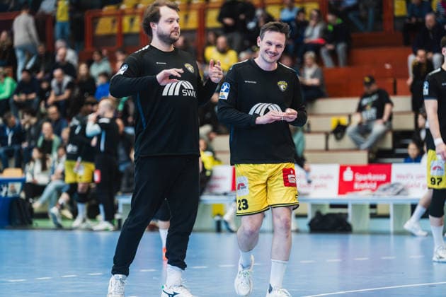 Mike Schulz HSG Krefeld Niederrhein, 23 , laugh, fun before the game HSG Krefeld Niederrhein vs HC Oppenweiler Backnang, Handball, 2 HBL, 22 Matchday, Season 2025 26, 01 03 2026, HSG Krefeld Niederrhein vs HC Oppenweiler Backnang, Handball, 2 HBL, 22 Matchday, Season 2025 26, 01 03 2026 Krefeld Copyright: xEibner-Pressefoto LukasxBaldygax EP_LBA