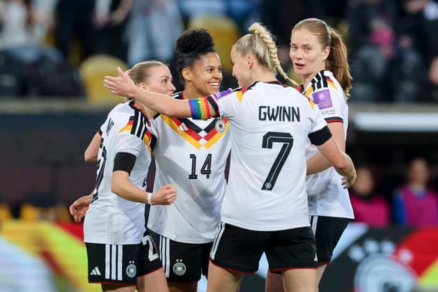 Elisa Senss Germany celebrates after scoring her teams second goal with Shekiera Martinez Germany , Giulia Gwinn Germany and Sjoeke Nuesken Germany , 2027 FIFA Women s World Cup Qualifier, Germany v Slovenia, Rudolf Harbig Stadion on 03 March 2026 in Dresden, Germany Photo by Marco Steinbrenner DeFodi Images Elisa Senss Germany celebrates after scoring her teams second goal with Shekiera Martinez Germany , Giulia Gwinn Germany and Sjoeke Nuesken Germany , 2027 FIFA Women s World Cup Qualifier, Germany v Slovenia, Rudolf Harbig Stadion, March 3, 2026 in Dresden, Germany Photo by Marco Steinbrenner DeFodi Images