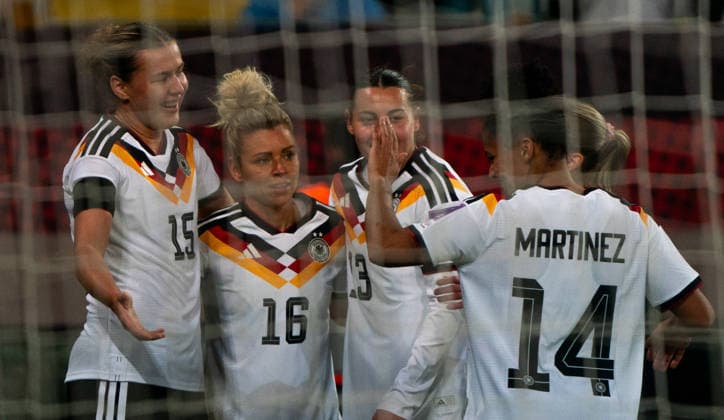 3 3 2026, Soccer, GER, Women, World Cup Qualification, Matchday 1, Germany Slovenia, Larissa Mühlhaus Germany, left , Linda Dallmann Germany, 2 f left , Carlotta Wasser Germany, 2 f right and Shekiera Martinez Germany, right celebrate the goal for the 4 0 Dresden Rudolf Harbig Stadium Saxony Germany