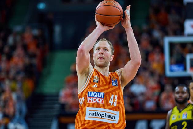 Christian Sengfelder ratiopharm ulm, 43 free throw GER, ratiopharm ulm vs MHP Riesen Ludwigsburg, Basketball, 22 Matchday, EasyCredit BBL, Season 2025 2026, 06 03 2026 GER, ratiopharm ulm vs MHP Riesen Ludwigsburg, Basketball, 22 Matchday, EasyCredit BBL, Season 2025 2026, 06 03 2026 New Ulm Copyright: xEibner-Pressefoto GeraldxOelze-dexStoppanyx EP_ODS