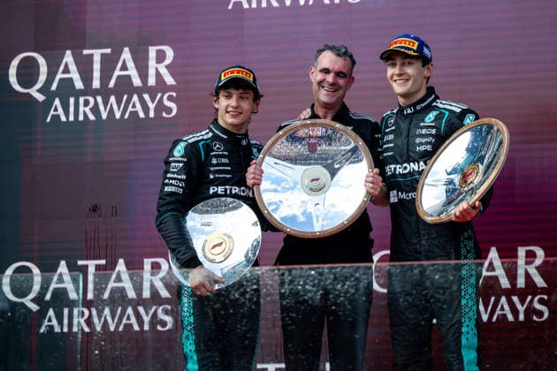 Andrea Kimi Antonelli Mercedes AMG Petronas F1 Team, Italy, 12 , Hywel Thomas Mercedes High Performance Powertrains , George Russell Mercedes AMG Petronas F1 Team, Great Britain, 63 celebrating 2nd place and victory on the podium at the podium ceremony, AUS, Formula 1 World Championship, Australian Grand Prix, Albert Park Circuit, Melbourne, Race, 2026 season, 08 03 2026 AUS, Formula 1 World Championship, Australian Grand Prix, Albert Park Circuit, Melbourne, Race, 2026 season, 08 03 2026 Melbourne Copyright: xEibner-Pressefoto Memmlerx EP_MMR