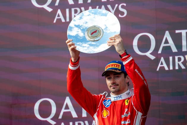 Charles Leclerc Scuderia Ferrari HP, Monaco, 16 cheers on the podium at the podium ceremony for 3rd place, AUS, Formula 1 World Championship, Australian Grand Prix, Albert Park Circuit, Melbourne, Race, 2026 season, 08 03 2026 AUS, Formula 1 World Championship, Australian Grand Prix, Albert Park Circuit, Melbourne, Race, 2026 season, 08 03 2026 Melbourne Copyright: xEibner-Pressefoto Memmlerx EP_MMR
