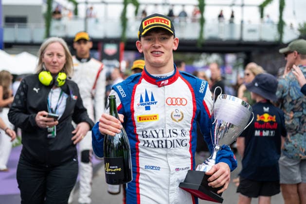 Freddie Slater Formula 3, Trident, audi F1 Team Junior, Great Britain with trophy for 2nd place, AUS, Formula 1 World Championship, Australian Grand Prix, Albert Park Circuit, Melbourne, race, 2026 season, 08 03 2026 AUS, Formula 1 World Championship, Australian Grand Prix, Albert Park Circuit, Melbourne, race, 2026 season, 08 03 2026 Melbourne Copyright: xEibner-Pressefoto Memmlerx EP_MMR
