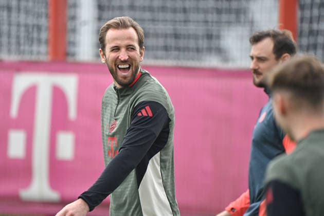 Harry KANE Bayern Muenchen , laughing,laughing,laughing,optimistic,good-humored single picture,cropped single motif,half figure,half figure final training on 09 03 2026 Soccer Champions League,season 2025 26, round of 16 Atalanta Bergamo FC Bayern Muenchen on 10 03 2026