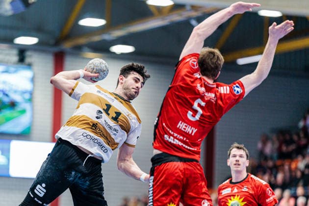 v l Doruk Pehlivan HC Elbflorenz 2006, 11 , Lutz Heiny TuS N Luebbecke, 05 GER, TuS N Luebbecke vs HC Elbflorenz 2006, Handball, 2 Bundesliga, Matchday 23, Season 2025 2026, 09 03 2026 GER, TuS N Luebbecke vs HC Elbflorenz 2006, Handball, 2 Bundesliga, Matchday 23, Season 2025 2026, 09 03 2026 Luebbecke Copyright: xEibner-Pressefoto JanxRollingerx EP_JSK