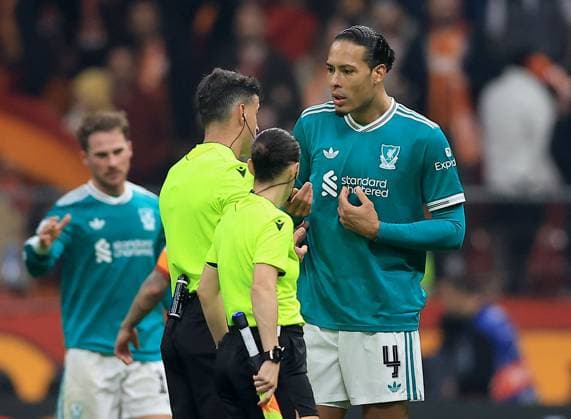 Virgil van Dijk of Liverpool reacts towards referee Jesus Gil Manzano Galatasaray v Liverpool, UEFA Champions League, Round of 16, First Leg, Football, RAMS Park, Istanbul, Turkiye - 10 Mar 2026Istanbul RAMS Park Turkey EDITORIAL USE ONLY No use with unauthorised audio, video, data, fixture lists, club league logos or live services. Online in-match use limited to 120 images, no video emulation. No use in betting, games or single club league player publications. Copyright: xGeorgexTewkesbury Shutterstockx 16740258cp