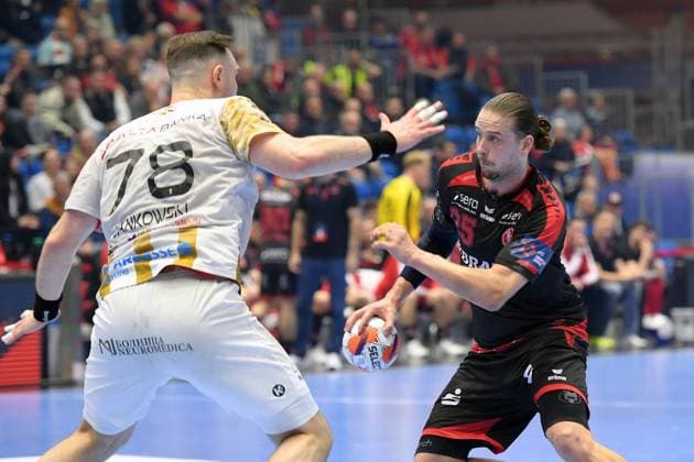 Olle Forsell Schefvert MT Melsungen 25 on the ball , Wiktor Jankowski HC Vardar 78 L , GER, MT Melsungen HC Vardar 1961 PRO Skopje MKD , Handball, EHF European League Men, Main Round, Season 2025 2026, 10 03 2026, GER, MT Melsungen HC Vardar Skopje, Handball, EHF Men, Main Round, Season 2025 2026, 10 03 2026 Kassel Copyright: xEibner-Pressefotox xRolandxSippelx EP_RSL