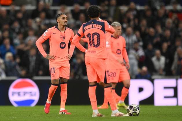 Raphinha of Barcelona looks dejected after the 1st goal scored by Harvey Barnes of Newcastle United Newcastle United v Barcelona, UEFA Champions League, Round of 16, First Leg, Football, St James Park, Newcastle, UK - 10 Mar 2026Newcastle St James Park United Kingdom EDITORIAL USE ONLY No use with unauthorised audio, video, data, fixture lists, club league logos or live services. Online in-match use limited to 120 images, no video emulation. No use in betting, games or single club league player publications. Copyright: xRichardxLee Shutterstockx 16740284bz