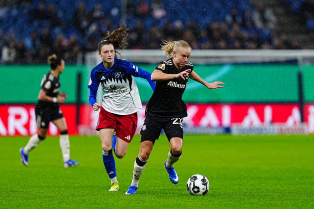 Lotta Wrede Hamburger SV, 32 , Pernille Harder FC Bayern Munich, 21 GER, Hamburger SV vs FC Bayern Munich, Women, Football, DFB Cup, Quarter-finals, 2025 2026 season, 11 03 2026 GER, Hamburger SV vs FC Bayern Munich, Women, Football, DFB Cup, Quarter-finals, 2025 2026 season, 11 03 2026 Hamburg Copyright: xEibner-Pressefoto MarcelxvonxFehrnx EP_MFN