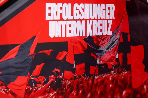 Banner Bayer Leverkusen GER, Bayer Leverkusen vs Arsenal London, Football, Champions League, Round of 16, Season 2025 2026, 11 03 2026 DFL REGULATIONS PROHIBIT ANY USE OF PHOTOGRAPHS AS IMAGE SEQUENCES AND OR QUASI VIDEO GER, Bayer Leverkusen vs Arsenal London, Football, Champions League, Round of 16, Season 2025 2026, 11 03 2026 Leverkusen Copyright: xEibner-Pressefoto FrankxZeisingx EP_FZG