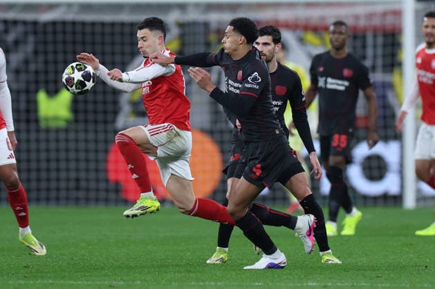 GER, UEFA CL, Round of 16, Bayer 04 Leverkusen GER vs FC Arsenal ENG , 11 03 2026, BayArena, Leverkusen, GER, UEFA CL, Round of 16, Bayer 04 Leverkusen GER vs FC Arsenal ENG , , in picture Martin Terrier Leverkusen 11 , in duel against Gabriel Martinelli FC Arsenal 11 , Jarell Quansah Leverkusen 4 , nordphotoxGmbHx xMeuter nph00351