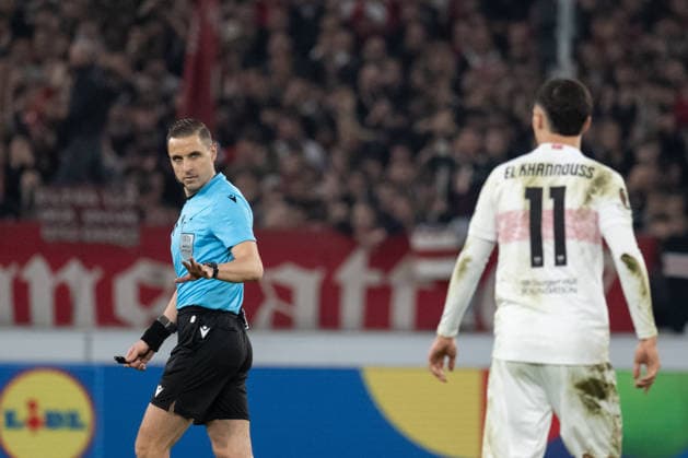 v li Referee Donatas Rumsas LTU , Bilal El Khannouss VfB Stuttgart, 11 GER, VfB Stuttgart vs FC Porto, Football, UEFA Europa League, Men, Round of 16, First leg, Match time 2025 2026, 13 03 2026, GER, VfB Stuttgart vs FC Porto, Football, UEFA Europa League, Men, Round of 16, First leg, Match time 2025 2026, 13 03 2026 Stuttgart Copyright: xEibner-Pressefoto WolfgangxFrankx EP_WFK