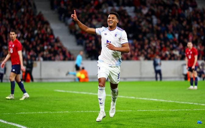 Ollie Watkins of Aston Villa celebrates scoring a goal after making the score 0-1. Lille v Aston Villa, UEFA Europa League, Round of 16, First Leg, Football, Stade Pierre-Mauroy, Lille, France - 12 Mar 2026Lille Stade Pierre-Mauroy France EDITORIAL USE ONLY No use with unauthorised audio, video, data, fixture lists, club league logos or live services. Online in-match use limited to 120 images, no video emulation. No use in betting, games or single club league player publications. Copyright: xJamesxMarsh Shutterstockx 16746748bj