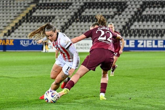 Selina Vobian SC Freiburg, 10 in duel with Julia Pollak 1 FC Nuernberg, 22 for the ball GER, SC Freiburg 1 FC Nuernberg, Womens Football, Google Pixel Womens Bundesliga, Matchday 20, Season 2025 2026, 13 03 2026 DFB REGULATES PROHIBIT ANY USE OF PHOTOGRAPHS AS IMAGE SEQUENCES AND OR QUASI VIDEO GER, SC Freiburg 1 FC Nuernberg, Womens football, Google Pixel Womens Bundesliga, Matchday 20, Season 2025 2026, 13 03 2026 Freiburg Copyright: xEibner-Pressefoto ThomasxHessx EP_THS
