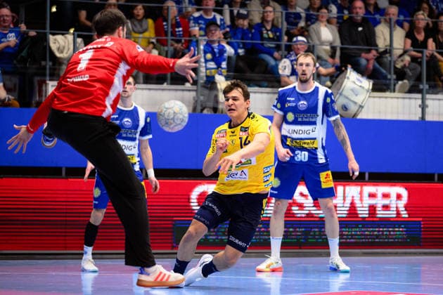 Gino Steenaerts Rhein Neckar Loewen, 14 , Matija Spikic ThSV Eisenach, 01 GER, ThSV Eisenach v Rhein Neckar Loewen, 1 Daikin Handballbundesliga, Handball, 25 Matchday, Season 2025 2026, 13 03 2026 GER, ThSV Eisenach v Rhein Neckar Loewen, 1 Daikin Handballbundesliga, Handball, 25 Matchday, Season 2025 2026, 13 03 2026 Eisenach Copyright: xEibner-Pressefoto MartinxHerbstx EP_MHT