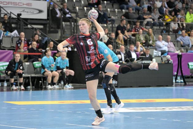 Nina Engel HSG Bensheim Auerbach, 06 at 7 meters Thueringer HC vs HSG Bensheim Auerbach, Handball, Women, DHB Pokal Haushahn Final 4, Semifinal, Season 2025 2026, 14 03 2026 Thueringer HC vs HSG Bensheim Auerbach, Handball, Women, DHB Pokal Haushahn Final 4, Semifinal, Season 2025 2026, 14 03 2026 Stuttgart Copyright: xEibner-Pressefoto TobiasxBaurx EP_TBR