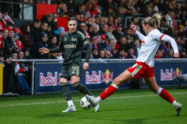 Nikoline Dudek RB Leipzig Women, 24 blocks pass from Sophie Weidauer 1 FC Union Berlin Women, 09 , RB Leipzig Women vs 1 FC Union Berlin Women, Football, Google Pixel Women Bundesliga, Matchday 20, Season 2025 2026, 14 03 2026 ,¨ DFL REGULATIONS PROHIBIT ANY USE OF PHOTOGRAPHS AS IMAGE SEQUENCES AND OR QUASI VIDEO,¨ RB Leipzig Frauen vs 1 FC Union Berlin Frauen, Fußball, Google Pixel Frauen Bundesliga, 20 Spieltag, Saison 2025 2026, 14 03 2026 Leipzig Copyright: xEibner-Pressefoto LauraxRoemerx EP_LRR
