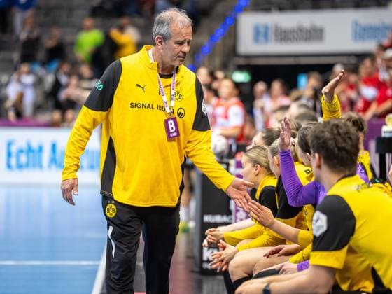 Henk Groener, Head Coach Borussia Dortmund claps the Eratzbank after the victory, Borussia Dortmund vs HSG Blomberg Lippe, Handball, DHB Pokal Haushahn Final 4, Season 2025 2026, 14 03 2026 Borussia Dortmund vs HSG Blomberg Lippe, Handball, DHB Pokal Haushahn Final 4, Season 2025 2026, 14 03 2026 Stuttgart Copyright: xMichaelxSchmidt Eibner-Pressefotx EP_MST