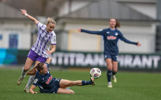 GER, Hoffenheim, TSG Hoffenheim vs SGS Essen, Google Pixel Womens Bundesliga, Football, DFB, Season 2025 2026, Dietmar Hopp Stadium, 20 Matchday in picture f l Paula Flach SGS Essen Women 5 , Marie Steiner TSG Hoffenheim Women 19 , Duel DFB DFL REGULATIONS PROHIBIT ANY USE OF PHOTOGRAPHS AS IMAGE SEQUENCES AND OR QUASI VIDEO, 15 03 2026 Copyright: HMBxMedia HendrikxHamelau