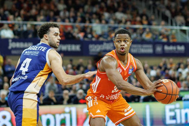 Eric Washington NINERS Chemnitz, 33 , GER, Rostock Seawolves vs NINERS Chemnitz, easycredit BBL, Basketball, Bundesliga, 24 Matchday, Season 2025 2026, 15 03 2026 GER, Rostock Seawolves vs NINERS Chemnitz, easycredit BBL, Basketball, Bundesliga, 24 Matchday, Season 2025 2026, 15 03 2026 Rostock Copyright: xEibner-Pressefoto DenverxEhrlichx EP_DEH