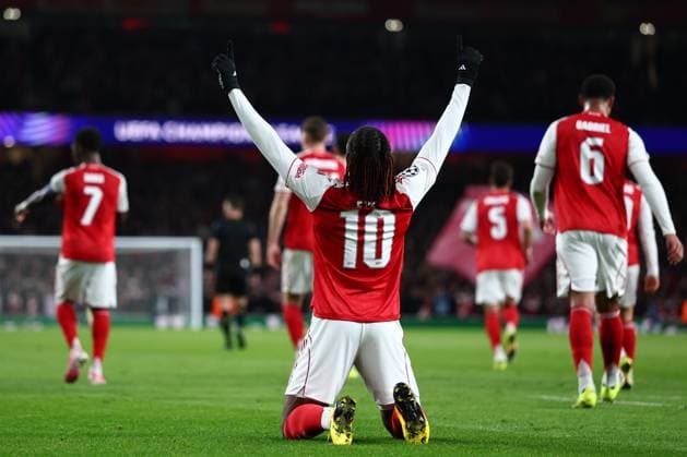 Eberechi Eze of Arsenal celebrates after scoring a goal (1-0) Arsenal v Bayer 04 Leverkusen, UEFA Champions League, Round of 16, Second Leg, Football, Emirates Stadium, London, UK - 17 Mar 2026London Emirates Stadium United Kingdom EDITORIAL USE ONLY No use with unauthorised audio, video, data, fixture lists, club league logos or live services. Online in-match use limited to 120 images, no video emulation. No use in betting, games or single club league player publications. Copyright: xSimonxDael Shutterstockx 16776376ao