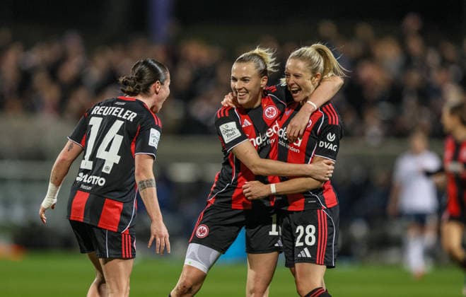 GER, Frankfurt, Eintracht Frankfurt vs TSG Hoffenheim, Google Pixel Bundesliga, Football, DFB, Season 2025 2026, Stadion am Brentanobad, 15 Matchday in picture Rebecka Blomqvist Eintracht Frankfurt Women 28 scores the 2 0, goal, cheers and joy, emotions, Geraldine Reuteler Eintracht Frankfurt Women 14 , Laura Freigang Eintracht Frankfurt Women 10 DFB DFL REGULATIONS PROHIBIT ANY USE OF PHOTOGRAPHS AS IMAGE SEQUENCES AND OR QUASI VIDEO, 18 03 2026 Copyright: HMBxMedia HendrikxHamelau