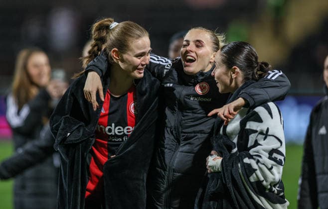 GER, Frankfurt, Eintracht Frankfurt vs TSG Hoffenheim, Google Pixel Bundesliga, Football, DFB, Season 2025 2026, Stadion am Brentanobad, 15 Matchday in picture Joy and emotions after Eintracht Frankfurts win against TSG Hoffenheim, Marthine ostenstad Eintracht Frankfurt Women 16 , Laura Freigang Eintracht Frankfurt Women 10 and Geraldine Reuteler Eintracht Frankfurt Women 14 DFB DFL REGULATIONS PROHIBIT ANY USE OF PHOTOGRAPHS AS IMAGE SEQUENCES AND OR QUASI VIDEO, 18 03 2026 Copyright: HMBxMedia HendrikxHamelau