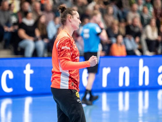 Melinda Szikora Borussia Dortmund, 07 ballt die Jubelfaust, Frisch Auf Goeppingen vs Borussia Dortmund, Handball, 1 Bundesliga, Season 2025 2026, 18 03 2026 Frisch Auf Goeppingen vs Borussia Dortmund, Handball, 1 Bundesliga, Season 2025 2026, 18 03 2026 Goeppingen Copyright: xMichaelxSchmidt Eibner-Pressefotx EP_MST