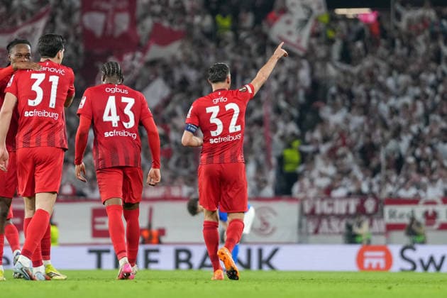Vincenzo Grifo SC Freiburg, 32 goal celebration, emotions, goal shot, goal finish, goal, goal, goal scorer, record, record, 106 competitive goals for Sport Club, Nils Petersen surpassed, anniversary, Germany, football, UEFA Europa League, round of 16, second leg, 2025 2026, SC Freiburg vs KRC Genk, 19 03 2026, Europa Park Stadion, Freiburg, Germany Freiburg Europa Park Stadion Baden Württemberg Germany Copyright: xArnexAmbergx