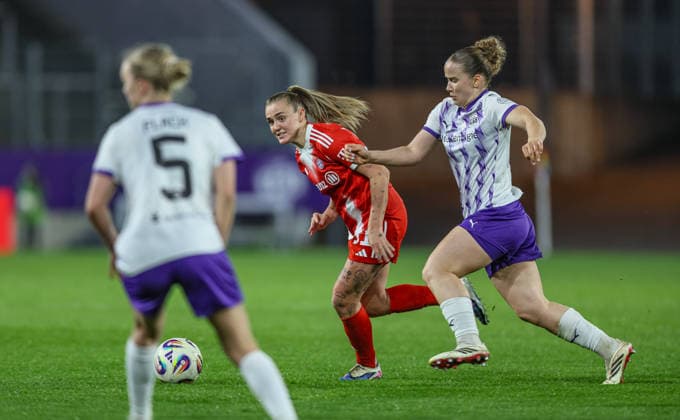 GER, Essen, SGS Essen vs FC Bayern Munich, Google Pixel Womens Bundesliga, Football, DFB, Season 2025 2026, Stadion an der Hafenstraße , 21 Matchday in picture f l Georgia Stanway Bayern Munich Women 31 , Paulina Platner SGS Essen Women 25 DFB DFL REGULATIONS PROHIBIT ANY USE OF PHOTOGRAPHS AS IMAGE SEQUENCES AND OR QUASI VIDEO, 20 03 2026 Copyright: HMBxMedia HendrikxHamelau