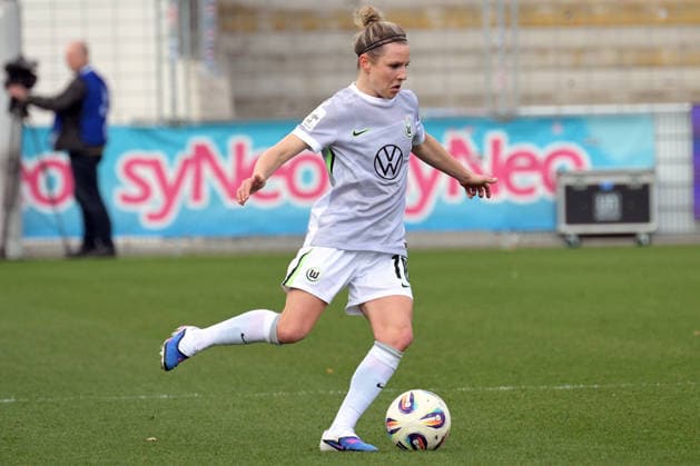 Svenja Huth VfL Wolfsburg, 10 am with ball GER, TSG 1899 Hoffenheim vs VfL Wolfsburg, Football, Google Pixel Frauen Bundesliga, Saison 2025 2026, 21 03 2026 DFB DFL regulations prohibit any use of photographs as image sequences and or quasi video GER, TSG 1899 Hoffenheim vs VfL Wolfsburg, Football, Google Pixel Frauen Bundesliga, Saison 2025 2026, 21 03 2026 Hoffenheim Copyright: xEibner-Pressefoto TobiasxBaurx EP_TBR