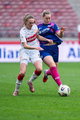 Christine Kilian 1 FSV Mainz 05, 16 in duel with Joy Castor VfB Stuttgart, 30 , GER, VfB Stuttgart vs 1 FSV Mainz 05, Soccer, Women, 2 Bundesliga, Matchday 20, Season 2025 2026, 21 03 2026, GER, VfB Stuttgart vs 1 FSV Mainz 05, Soccer, Women, 2 Bundesliga, Matchday 20, Season 2025 2026, 21 03 2026 Stuttgart Copyright: xEibner-Pressefoto ChristianxLangx EP_CLG