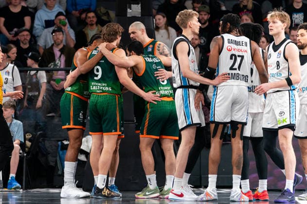 Trier at the Huddle, Veolia Towers Hamburg at the Huddle, GER, Veolia Towers Hamburg vs VET CONCEPT Gladiators Trier, Basketball, Bundesliga, Matchday 15, Season 2025 2026, 22 03 2026 GER, Veolia Towers Hamburg vs VET CONCEPT Gladiators Trier, Basketball, Bundesliga, Matchday 15, Season 2025 2026, 22 03 2026 Hamburg Copyright: xEibner-Pressefoto MaxxVincenx EP_MVN