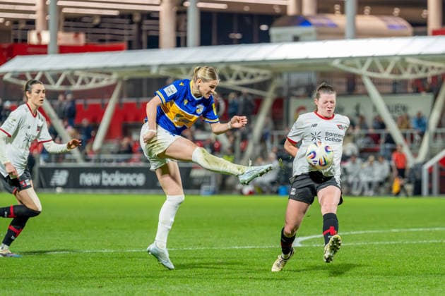 Melina Reuter FC Carl Zeiss Jena, 07 shot, Claudia Wenger Bayer 04 Leverkusen, 05 blocks Bayer 04 Leverkusen vs FC Carl Zeiss Jena, Football, Google Pixel Womens Bundesliga, 21 Matchday, Season 2025 26, 22 03 2026, Bayer 04 Leverkusen vs FC Carl Zeiss Jena, Football, Google Pixel Womens Bundesliga, 21 Matchday, Season 2025 26, 22 03 2026 Leverkusen Copyright: xEibner-Pressefoto LukasxBaldygax EP_LBA