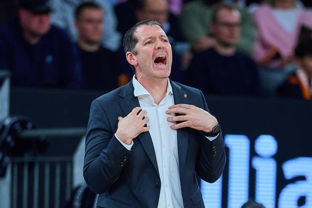 Ty Harrelson ratiopharm ulm, Head Coach calls GER, ratiopharm ulm vs Telekom Baskets Bonn, Basketball, 25 Matchday, EasyCredit BBL, Season 2025 2026, 23 03 2026 GER, ratiopharm ulm vs Telekom Baskets Bonn, Basketball, 25 Matchday, EasyCredit BBL, Season 2025 2026, 23 03 2026 New Ulm Copyright: xEibner-Pressefoto GeraldxOelze-dexStoppanyx EP_ODS