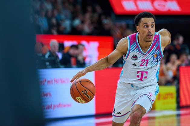 Joel Aminu Telecom Baskets Bonn, 21 GER, ratiopharm ulm vs Telekom Baskets Bonn, Basketball, 25 Matchday, EasyCredit BBL, Season 2025 2026, 23 03 2026 GER, ratiopharm ulm vs Telekom Baskets Bonn, Basketball, 25 Matchday, EasyCredit BBL, Season 2025 2026, 23 03 2026 Neu Ulm Copyright: xEibner-Pressefoto GeraldxOelze-dexStoppanyx EP_ODS