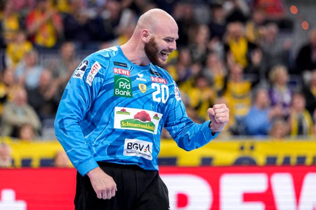 Mike Jensen Goalkeeper, RNL, 20 , single picture, single photo, action, action, cheer, cheers, celebration, joy, rejoice, rejoicing, confident, optimistic, positive, game scene, 28 03 2026, Mannheim Germany , Handball, Bundesliga, Rhein Neckar Löwen HSG Wetzlar xozx