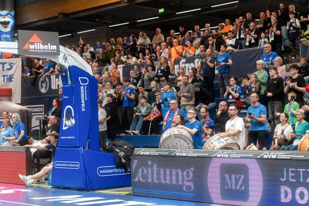 emotional support for Syntainics MBC Syntainics MBC vs Rasta Vechta, Basketball, 1 Basketball Bundesliga, 26 Matchday, Season 2025 2026, 28 03 2026 Syntainics MBC vs Rasta Vechta, Basketball, 1 Basketball Bundesliga, 26 Matchday, Season 2025 2026, 28 03 2026 Weissenfels Copyright: xEibner-Pressefoto PiaxSchindlerx EP_PSR