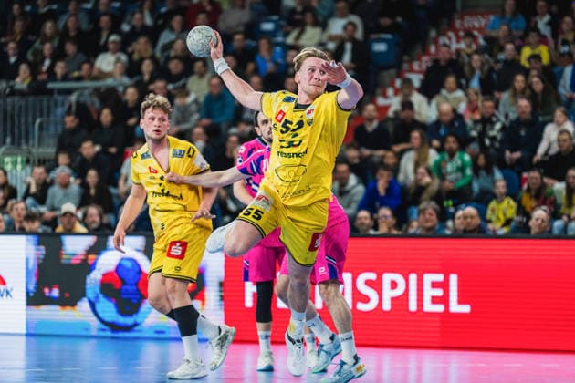 Niklas Ingenpass HSG Krefeld Niederrhein, 55 with a jump shot HSG Krefeld Niederrhein vs TSV Bayer Dormagen, Handball, 2 HBL, 25 Matchday, Season 2025 26, 28 03 2026, HSG Krefeld Niederrhein vs TSV Bayer Dormagen, Handball, 2 HBL, 25 Matchday, Season 2025 26, 28 03 2026 Krefeld Copyright: xEibner-Pressefoto LukasxBaldygax EP_LBA